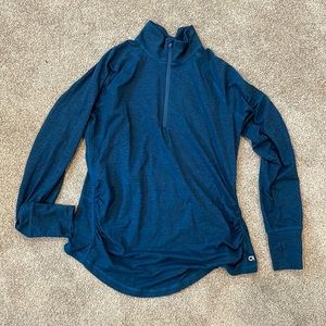 Gapfit maternity size M teal zip shirt